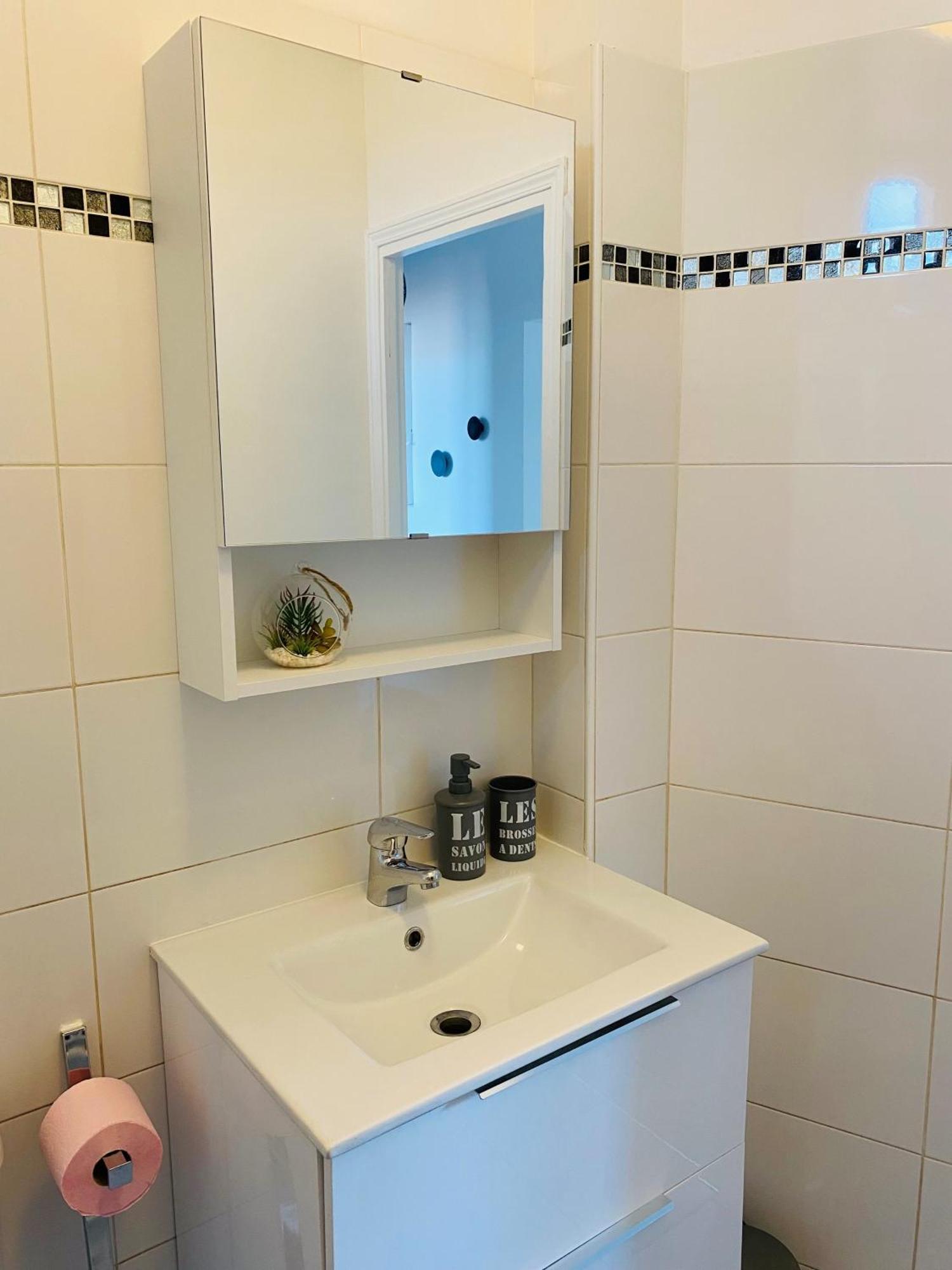 15 Mn De Paris, Perle Rare Avec Vue - 2 Chambres Groslay Luaran gambar